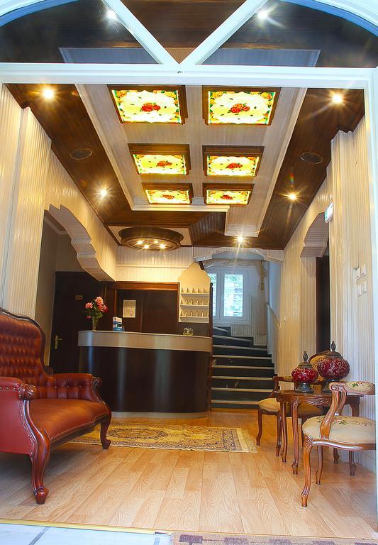 Kristal Hotel Prínos Buitenkant foto